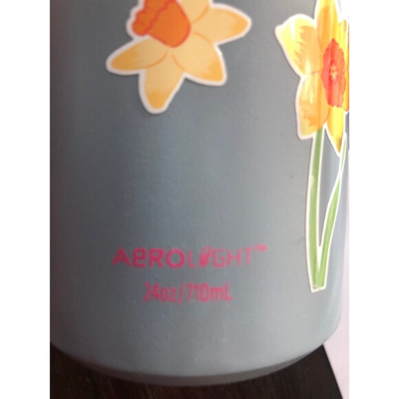 Stanley 24 oz Tumbler with Straw Aero-Light Gray Stainless Steel - Picture 7 of 7